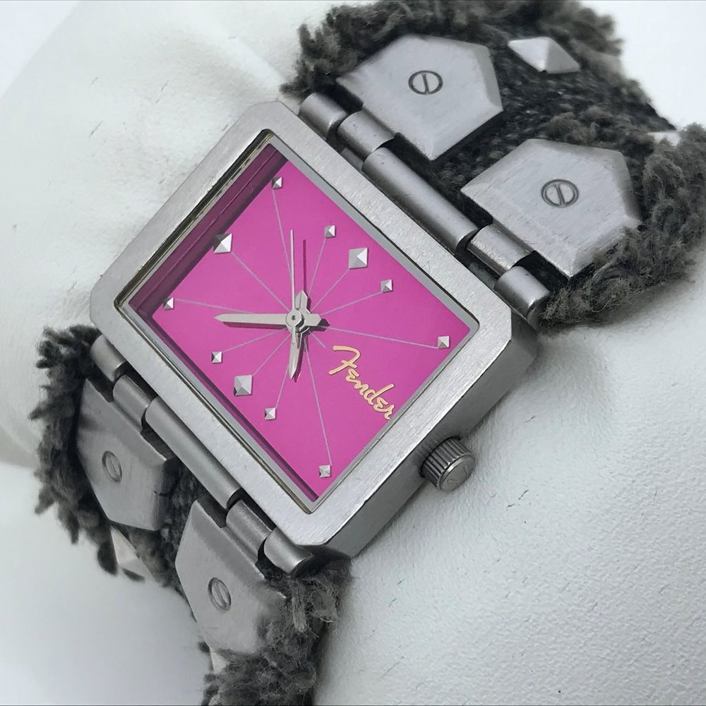 Fender Women Watch Very Unique Analog Wrist Watch - Picture 6 of 8